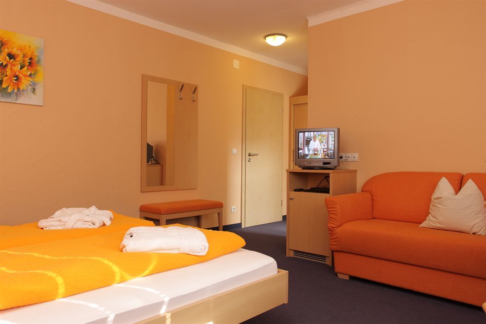 Hotel Linde Pfalz Silz  Luaran gambar